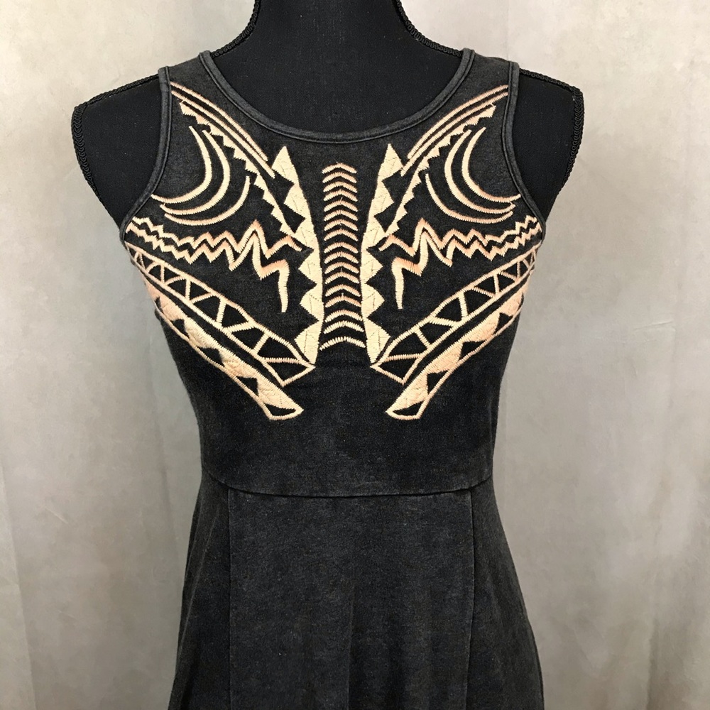 Umgee | Tribal Sleeveless Dress | Charcoal | M - Picture 3 of 8